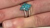 Zilveren ring met neon blauwe apatieten