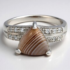 Anello in argento con Agata Botswana