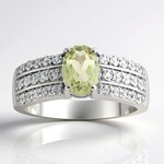 Anello in argento con Diasporo cangiante