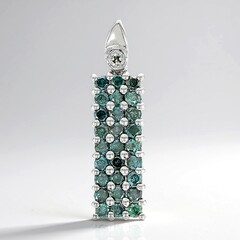 Ciondolo placcato in platino con Diamante Fancy