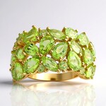 Anello in oro con Peridoto Jilin (de Melo Gold)