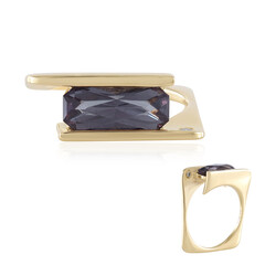 Anillo en oro con Granate azul de color cambiante (de Melo)