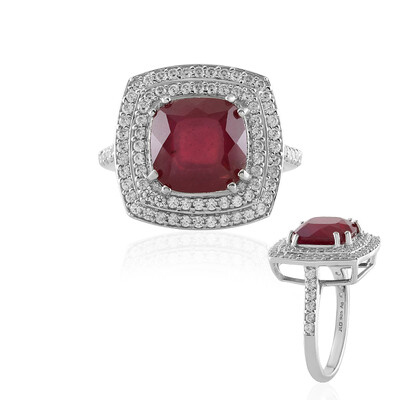 Anello in argento con Rubino del Madagascar