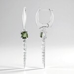 Orecchini in argento con Moldavite