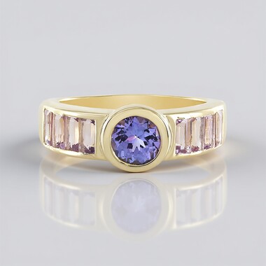 Anillo en plata con Tanzanita