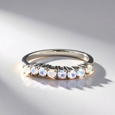 Anello in argento con Opale di Welo