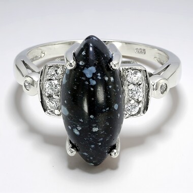 Anello in argento con Ossidiana Fiocco di Neve
