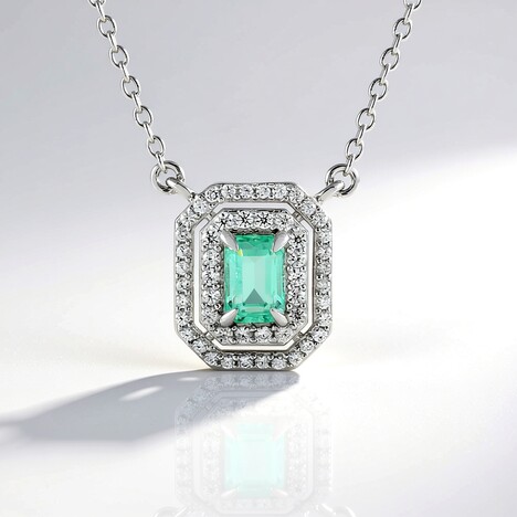 Collier en argent et Émeraude de couleur Paraiba