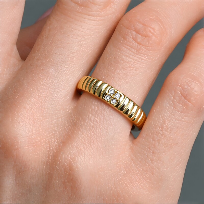 Anillo en oro con Diamante I3 champán (de Melo Gold)