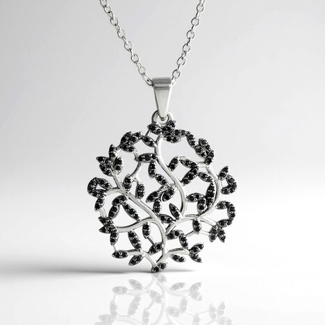 Collana in argento con Spinello Nero