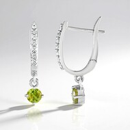 Pendientes en plata con Esfena