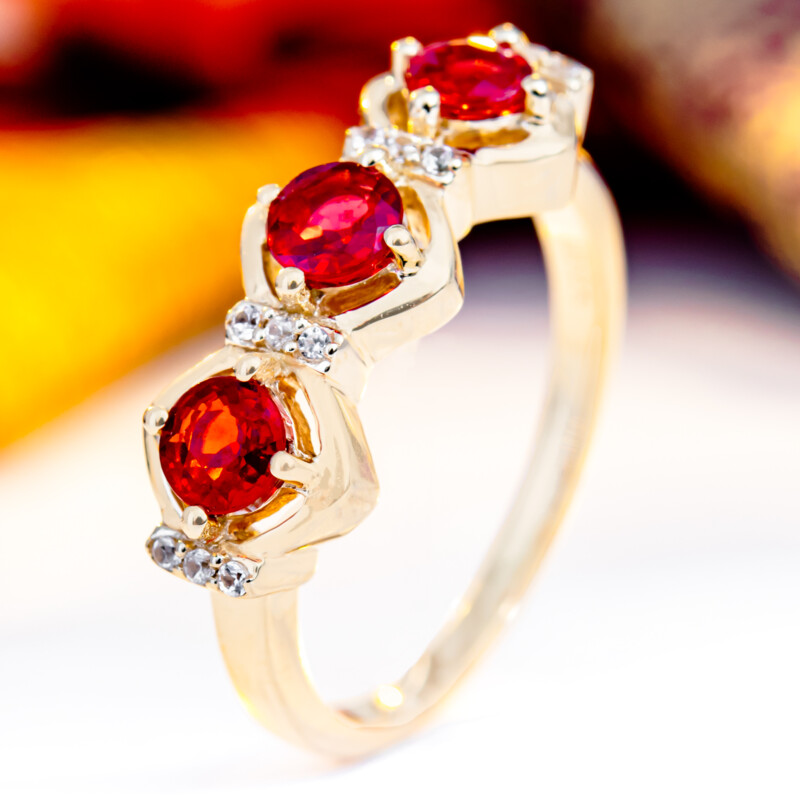 Anillo en oro con Rubí de Tanzania