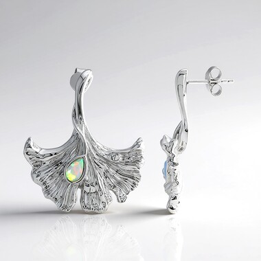 Pendientes en plata con Ópalo de Welo (MONOSONO COLLECTION)
