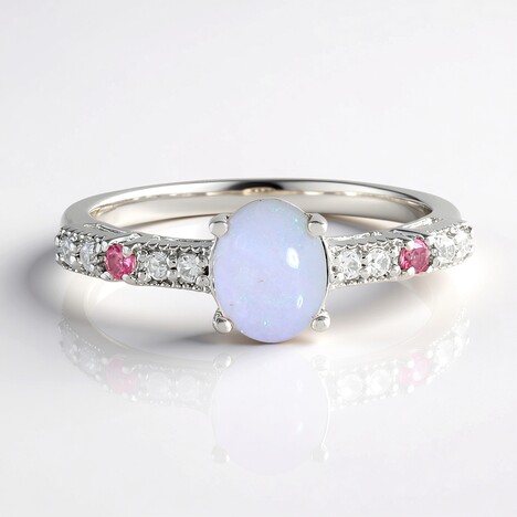 Anello in argento con Opale Australiano