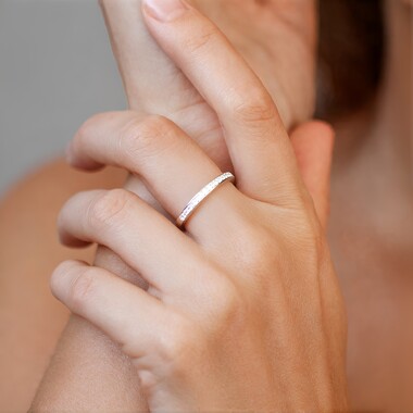Anillo en plata con Zircón