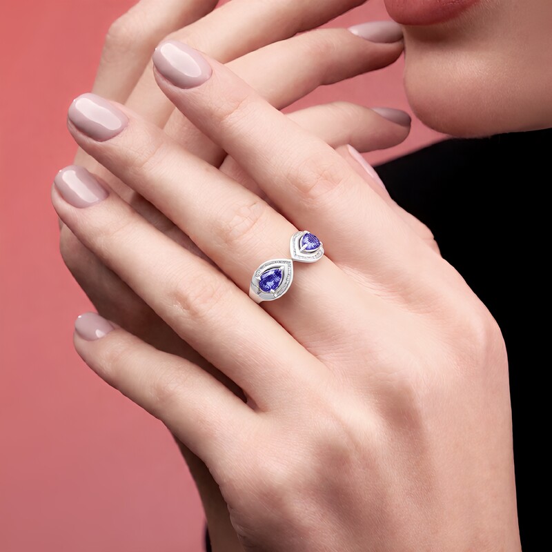 Anillo en oro con Tanzanita AAA (de Melo)