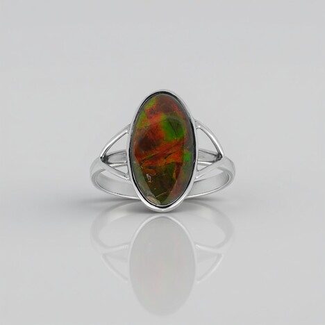 Anello in argento con Ammolite