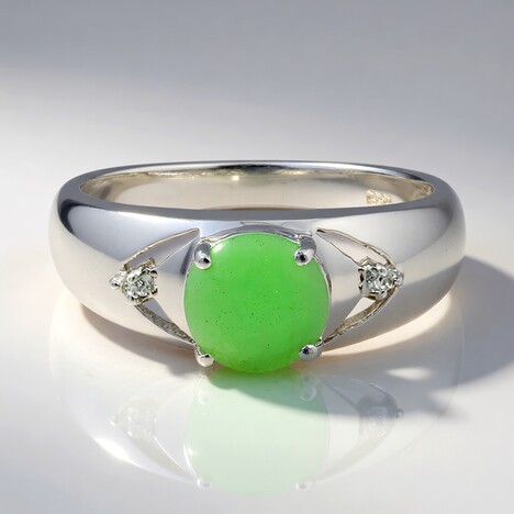 Anello in argento con Crisoprasio Imperiale