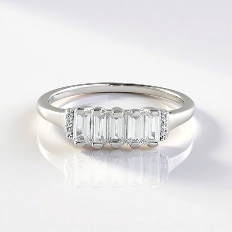 Anello in argento con Zircone