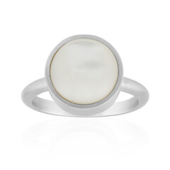 Zilveren ring met een parelmoer