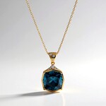 Collana in oro con Topazio Blu Londra (CIRARI)