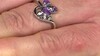 Zilveren ring met een Ceylon paarse saffier