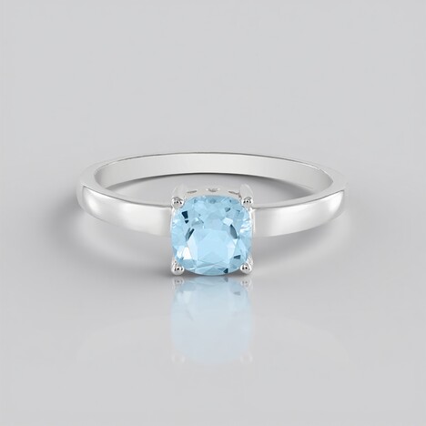 Bague en argent et Topaze bleu ciel