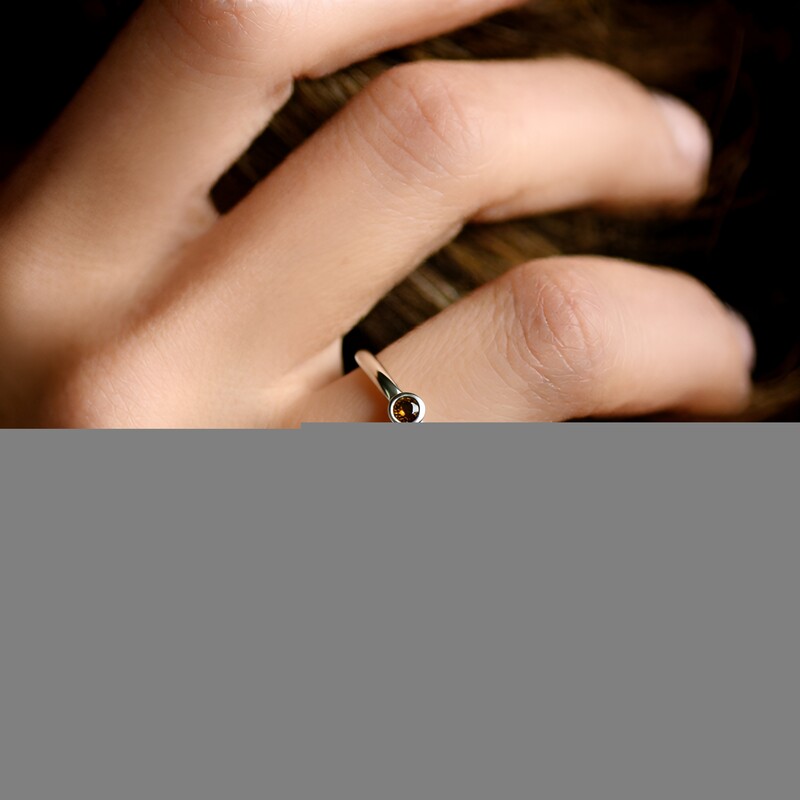 Anillo en oro con Diamante I3 champán