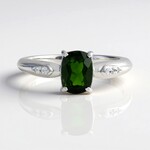 Anello in argento con Diopside Russo