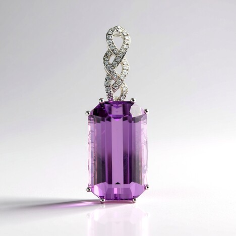 Ciondolo in oro con Kunzite Patroke (AMAYANI)