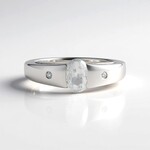 Anello in argento con Zircone