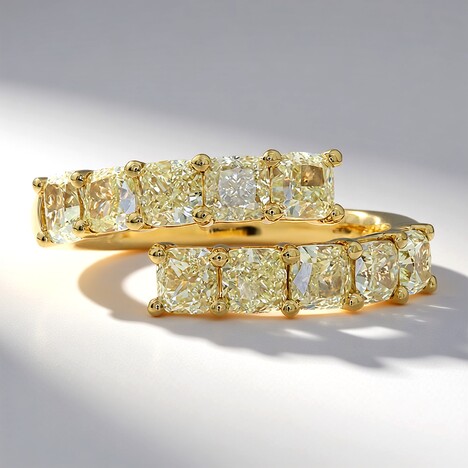 Anello in oro con Diamante Giallo SI2 (CIRARI)