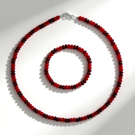 Parure in argento con Quarzo Rosso