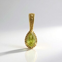 Ciondolo in argento con Sfene