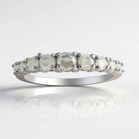 Anello in argento con Opale di Welo