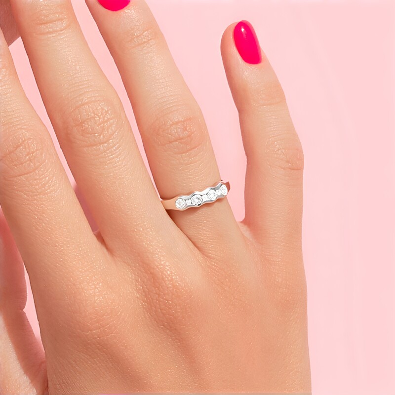 Anello in argento con Zircone