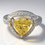 Anello placcato in platino con Quarzo