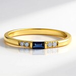 Anello in oro con Zaffiro Ceylon Blu
