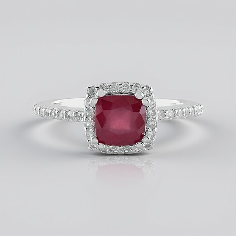 Anello in argento con Rubino Bemainty