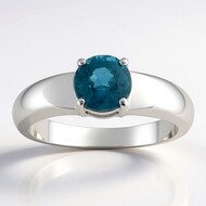 Anillo en plata con Cianita verde