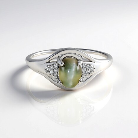 Anello in argento con Quarzo Occhio di Gatto