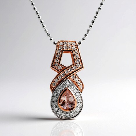Collana in argento con Morganite (Dallas Prince Designs)