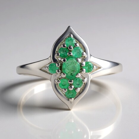 Anello in argento con Smeraldo Zambia