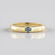 Anello in argento con Diamante Blu I2