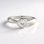 Anello in argento con Petalite