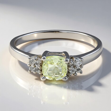 Anello in argento con Ortoclasio