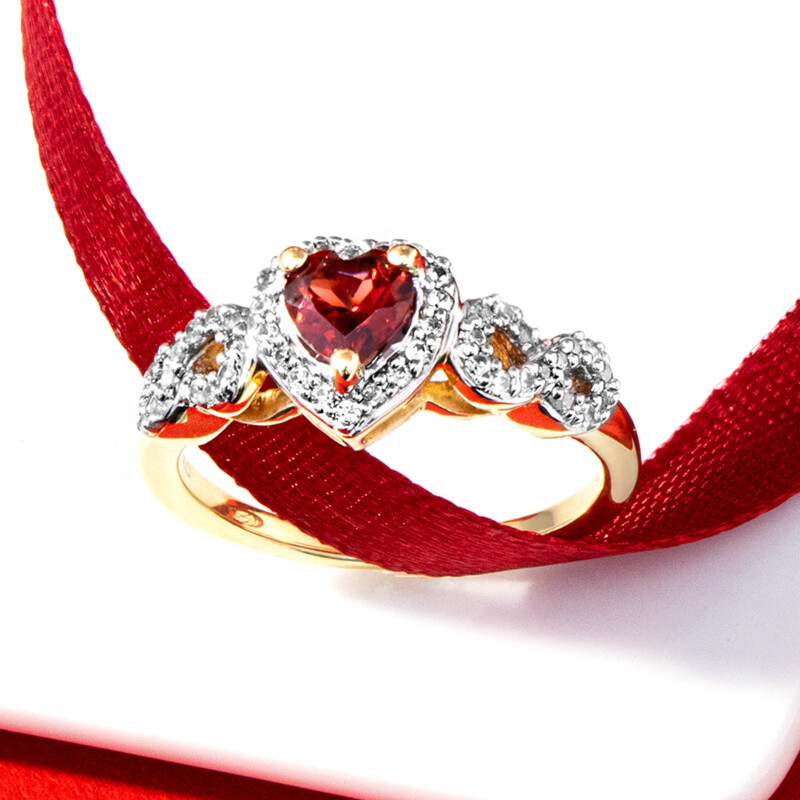 Mosambik-Granat-Silberring (M de Luca)