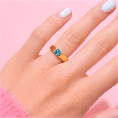 Anello in argento con Zircone Ratanakiri