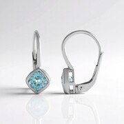Pendientes en plata con Zircón de Ratanak Kirí