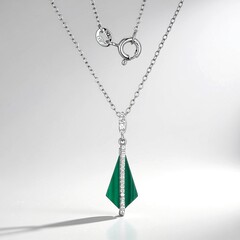 Collana in argento con Malachite